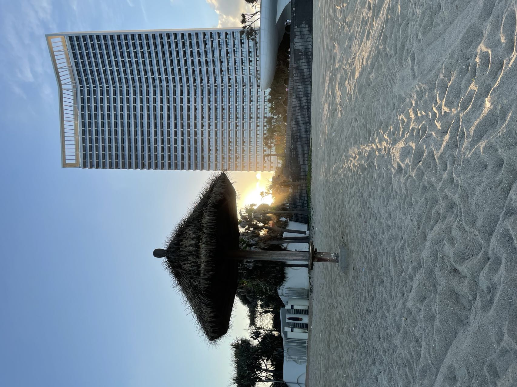 931648714914_.pic.jpg